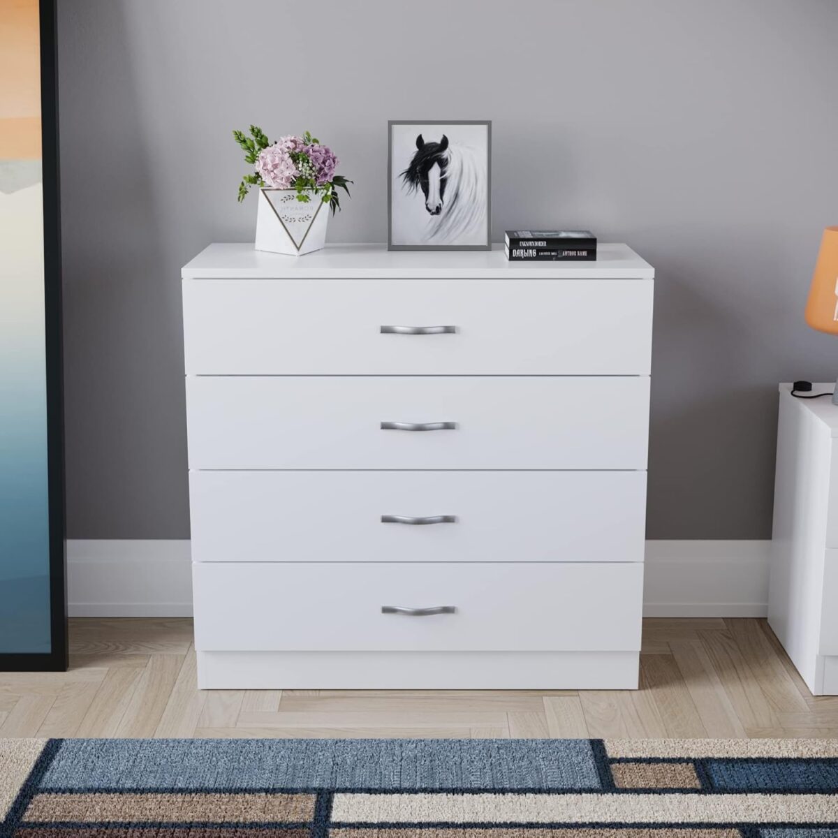 Vida Designs 4-Drawer Chest - Image 3