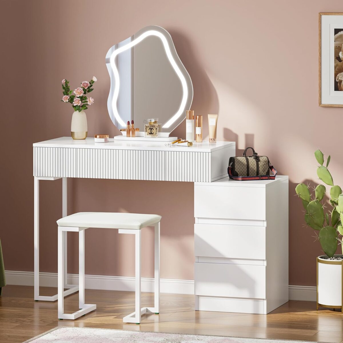 Hello-5ive Cloud Mirror Vanity Set