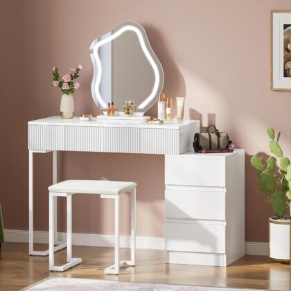 Hello-5ive Cloud Mirror Vanity Set